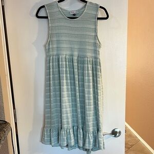 Elegant Sleeveless Mint Dress Size Small EUC